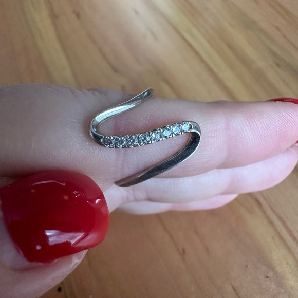 STERLING SILVER RING - Picture 3 of 6